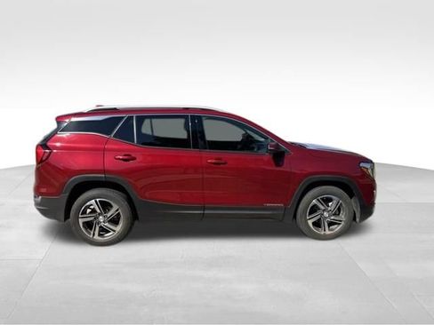 Used 2019 GMC Terrain SLT w/ Preferred Package AWD/4WD image 2