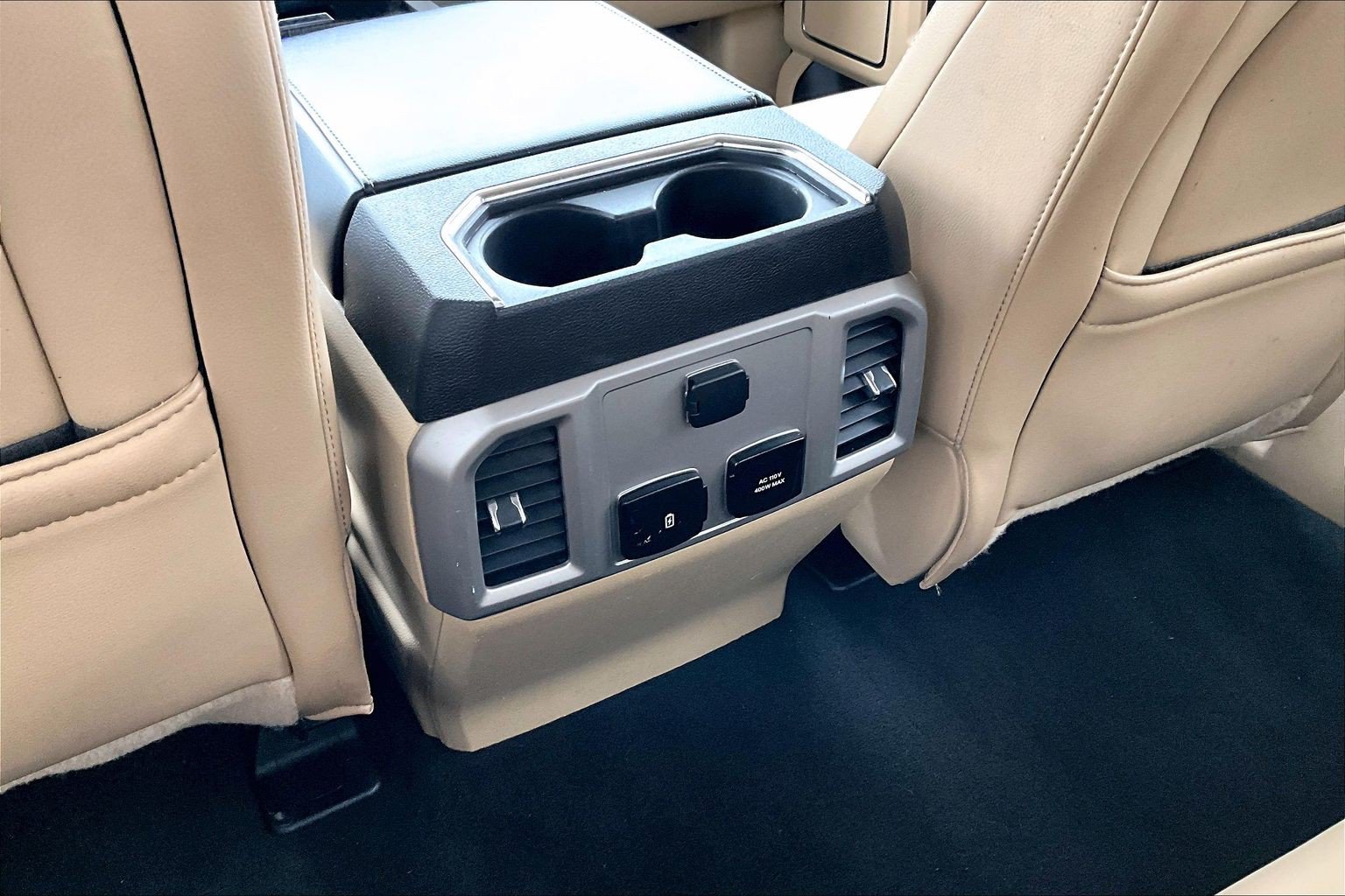 Used 2020 Ford F250 Lariat w/ Lariat Ultimate Package AWD/4WD image 11
