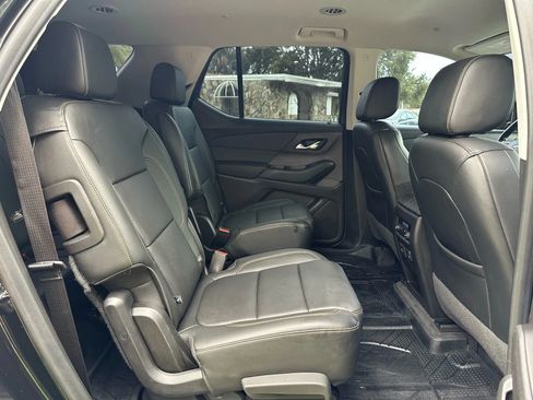 Used 2019 Chevrolet Traverse RS w/ LPO, Floor Liner Package image 15