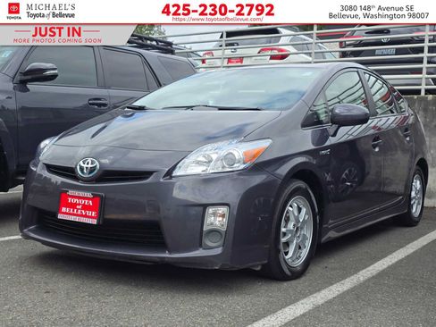 Used 2011 Toyota Prius Four FWD image 1