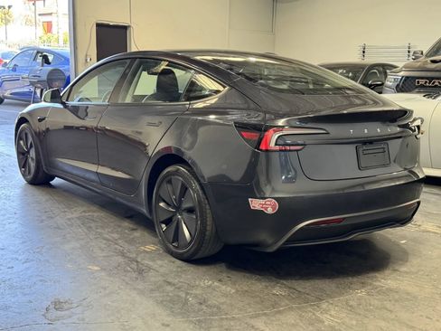 Used 2024 Tesla Model 3 RWD image 2