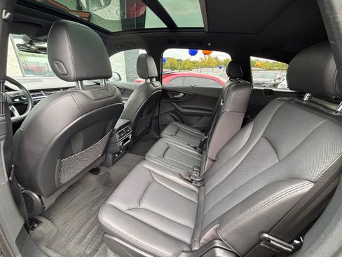 Used 2018 Audi Q7 3.0T Prestige w/ Prestige Package image 41