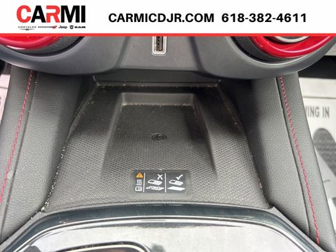 Used 2019 Chevrolet Blazer RS AWD/4WD image 32