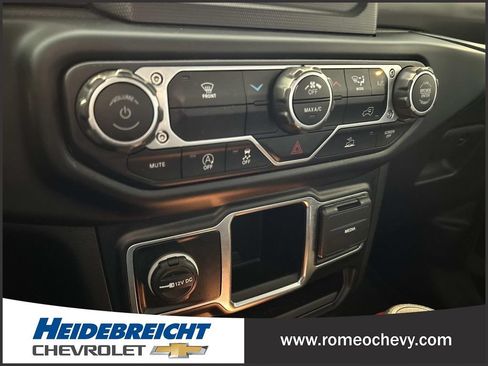 Used 2023 Jeep Wrangler Sport AWD/4WD image 26