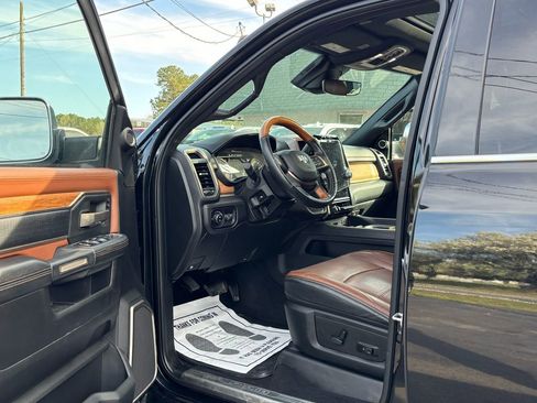 Used 2019 RAM 3500 Limited image 23