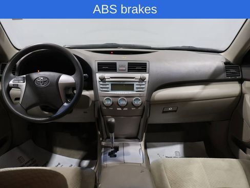 Used 2008 Toyota Camry LE image 4