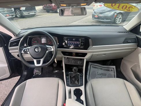 Used 2019 Volkswagen Jetta S FWD image 14