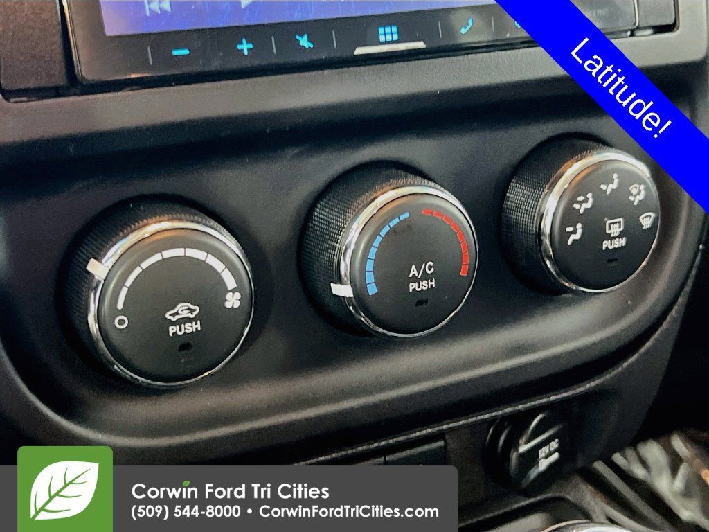 Used 2011 Jeep Patriot Latitude AWD/4WD image 9