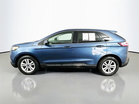 Used 2019 Ford Edge SEL w/ Equipment Group 201A image 4