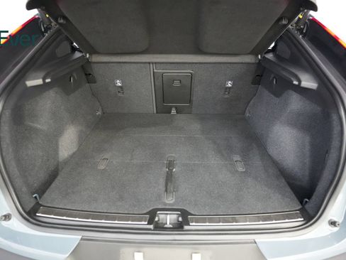 Used 2023 Volvo C40 P8 Recharge Ultimate AWD/4WD image 8