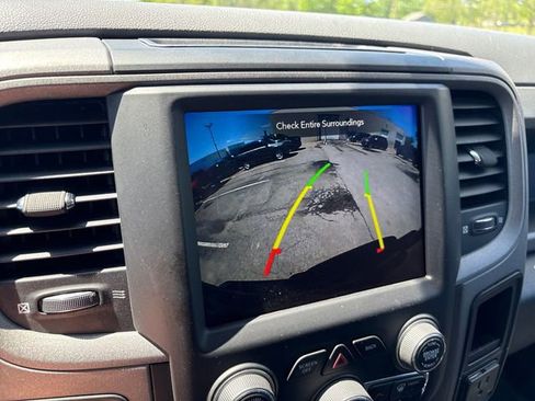 Used 2019 RAM 1500 Express w/ Wheel & Sound Group AWD/4WD image 15