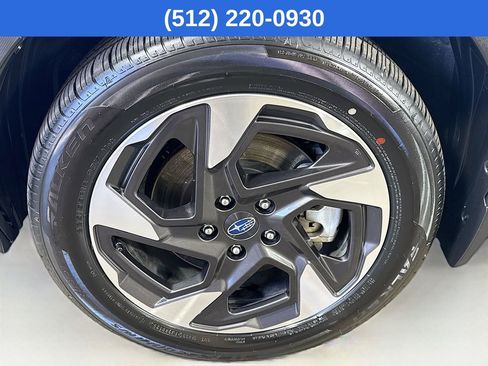 Certified 2025 Subaru Crosstrek 2.5i Limited w/ Crosstrek Mirror Package image 40