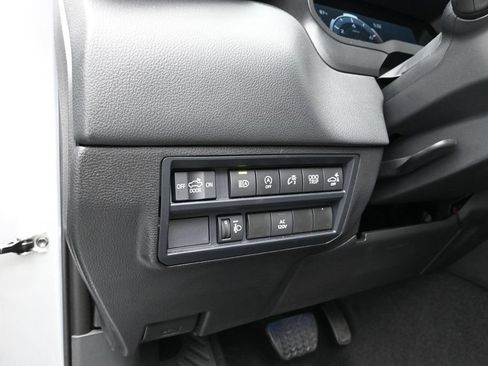 Used 2024 Toyota Tundra Limited w/ Power Package AWD/4WD image 15