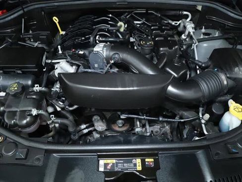 Certified 2023 Dodge Durango GT AWD/4WD image 35