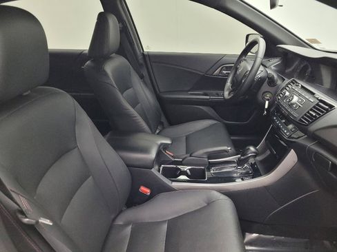 Used 2017 Honda Accord Sport Special Edition image 21