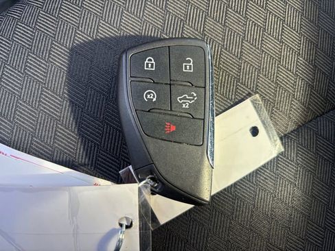 Used 2023 Chevrolet Silverado 1500 LT image 20