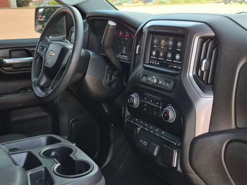 Used 2022 Chevrolet Silverado 1500 Custom RWD image 29
