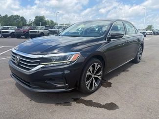 Used 2022 Volkswagen Passat 2.0T SE FWD video 2