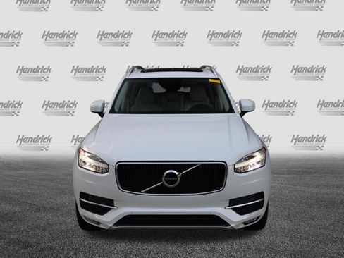 Used 2019 Volvo XC90 T6 Momentum w/ Protection Package Premier AWD/4WD image 3