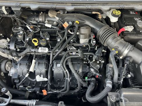 Used 2024 Ford Edge Titanium image 27