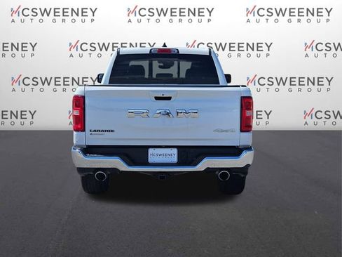 Used 2025 RAM 1500 Laramie AWD/4WD image 4