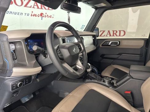 Certified 2024 Ford Bronco Wildtrak image 12