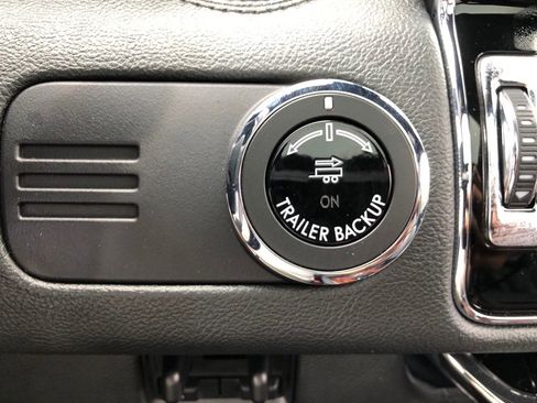 Used 2022 Lincoln Navigator Reserve image 12