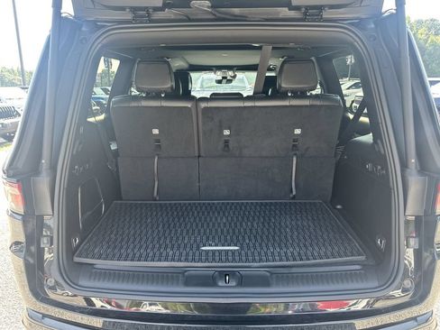 Used 2024 Jeep Wagoneer Series II w/ Convenience Group I AWD/4WD image 19