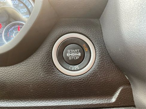 Used 2024 RAM 3500 Big Horn w/ Towing Technology Group AWD/4WD image 19