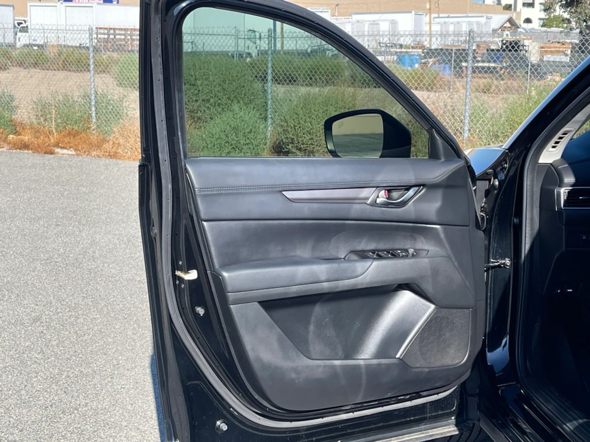 Used 2019 MAZDA CX-5 Touring FWD image 19
