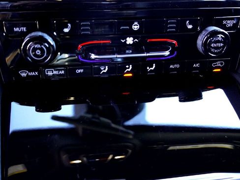 New 2025 Jeep Grand Cherokee L Altitude image 14