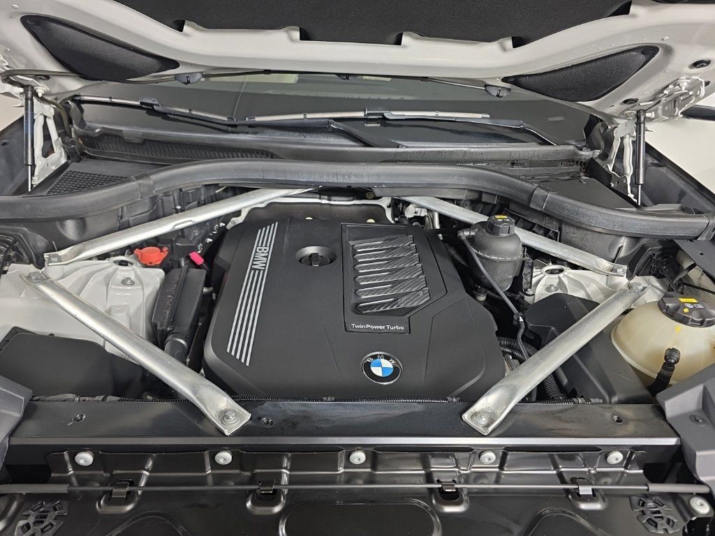 Used 2019 BMW X5 xDrive40i AWD/4WD image 9