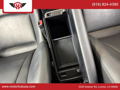 Used 2017 Toyota Prius Prime Advanced w/ Carpet Mat Package FWD image 35