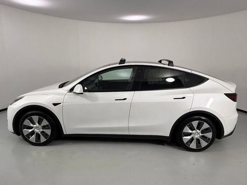 Used 2021 Tesla Model Y Long Range AWD/4WD image 5