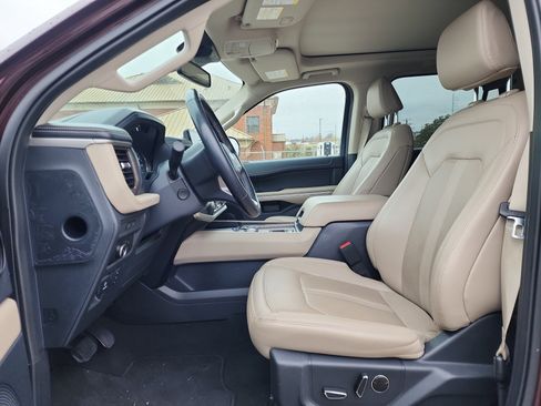 Certified 2024 Ford Expedition Max Limited image 10