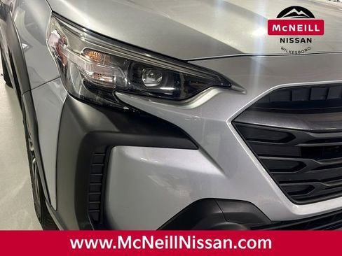 Used 2023 Subaru Outback Limited image 12