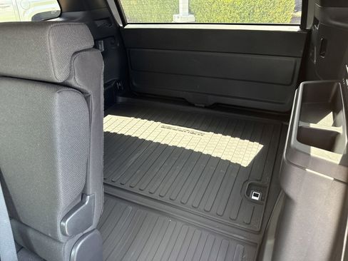 Used 2025 Toyota 4Runner SR5 image 16