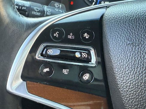 Used 2017 Cadillac Escalade Premium Luxury AWD/4WD image 35