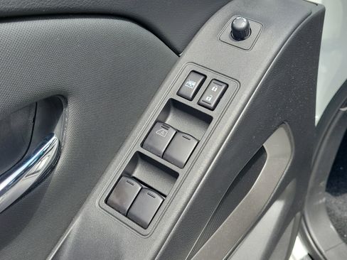 Certified 2024 Nissan Frontier SV w/ Technology Package RWD image 9