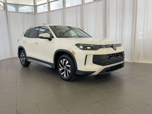 New 2026 Volkswagen Tiguan S image 7