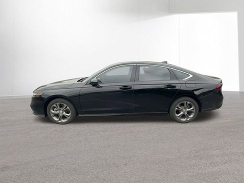 Used 2023 Honda Accord EX-L image 5