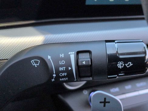 Certified 2025 Hyundai Sonata SEL FWD image 26