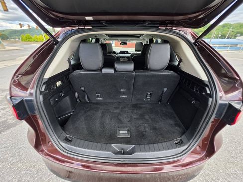 Used 2024 MAZDA CX-90 Plug-In Hybrid w/ Premium Pkg AWD/4WD image 12