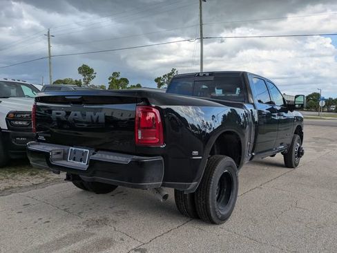 New 2026 RAM 3500 Big Horn AWD/4WD image 4