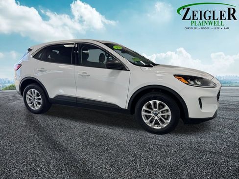 Used 2022 Ford Escape SE AWD/4WD image 7
