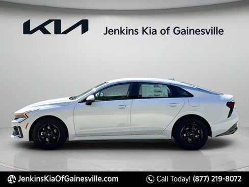 New 2026 Kia K5 LXS FWD image 4