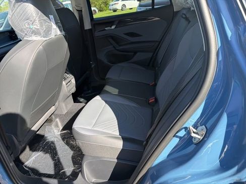 New 2026 Volkswagen Tiguan SE AWD/4WD image 6