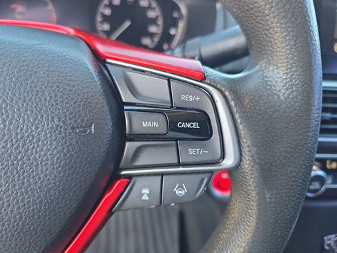 Used 2019 Honda Accord EX image 24