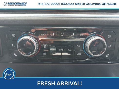 Used 2022 GMC Sierra 1500 SLT w/ SLT Premium Plus Package image 22