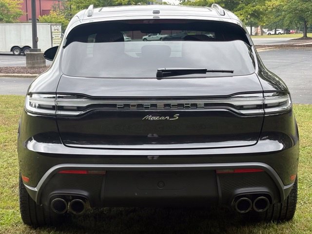 Used 2022 Porsche Macan S AWD/4WD image 6
